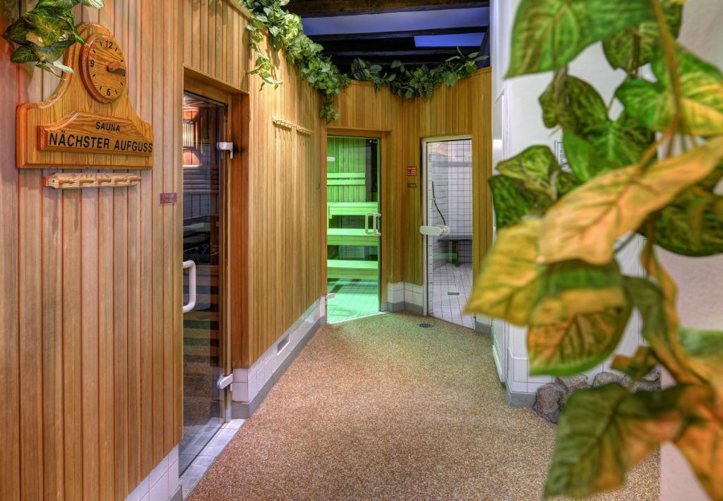 Ankerhof Hotel Halle  ภายนอก รูปภาพ